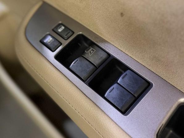 Nissan Tiida I с пробегом 2005 года, цена 430 000 рублей, 270895 км, хэтчбек, Автокод Объявления