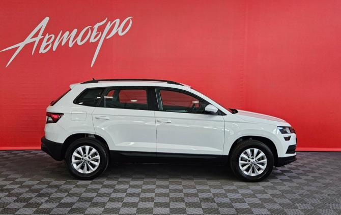 Skoda Karoq I с пробегом 2021 года, цена 2 599 000 рублей, 64273 км, внедорожник, Автокод Объявления