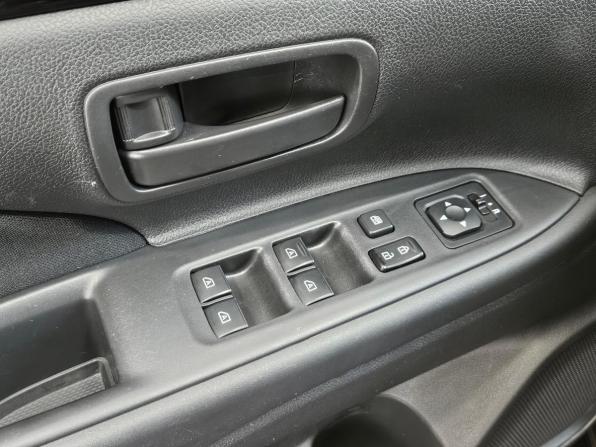 Mitsubishi Outlander III Рестайлинг 3 с пробегом 2019 года, цена 1 995 000 рублей, 135544 км, внедорожник, Автокод Объявления