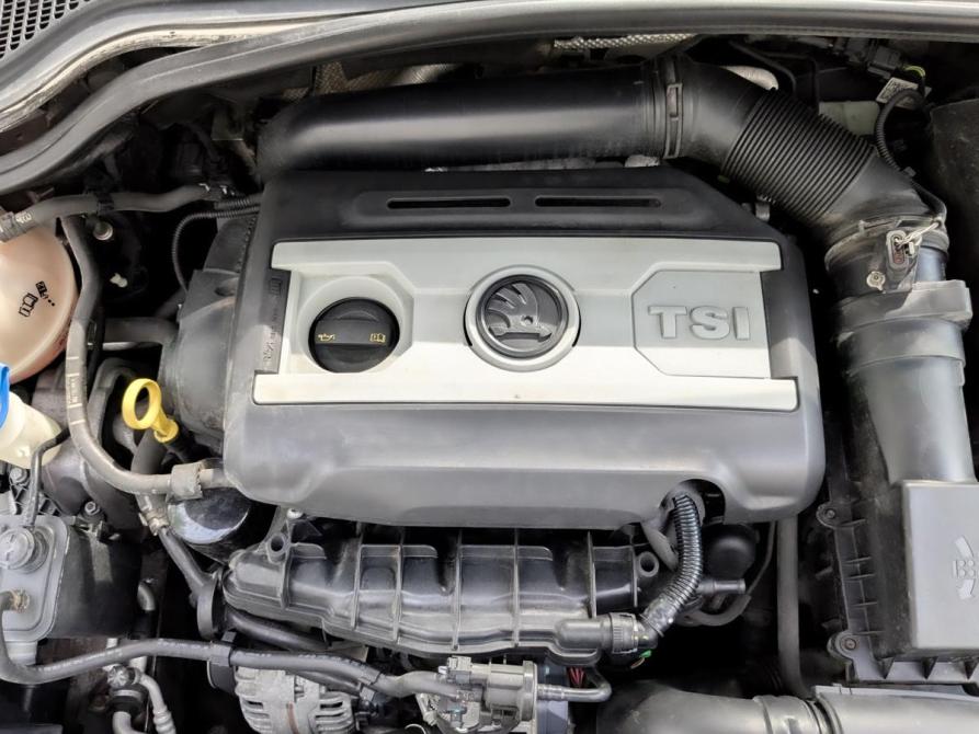 Skoda Yeti I Рестайлинг Москва  - изображение 9