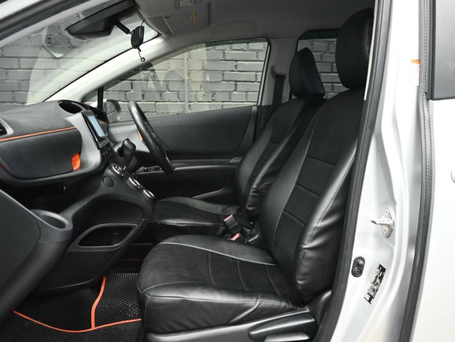 Toyota Sienta II Екатеринбург  - изображение 17