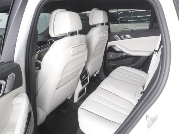 BMW X6 III (G06) Рестайлинг с пробегом 2025 года, цена 13 500 000 рублей, 5602 км, внедорожник, Автокод Объявления