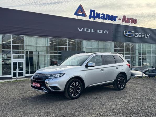 Mitsubishi Outlander III Рестайлинг 3 с пробегом 2021 года, цена 2 410 000 рублей, 151139 км, внедорожник, Автокод Объявления