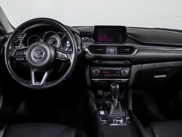 Mazda 6 III (GJ) Рестайлинг с пробегом 2017 года, цена 1 700 000 рублей, 212276 км, седан, Автокод Объявления