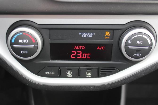 Kia Picanto II с пробегом 2015 года, цена 927 000 рублей, 87343 км, хэтчбек, Автокод Объявления