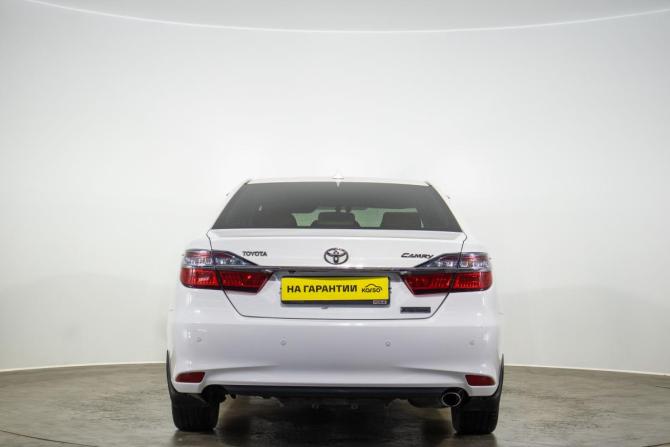 Toyota Camry VII (XV50) Рестайлинг с пробегом 2017 года, цена 1 999 000 рублей, 197331 км, седан, Автокод Объявления