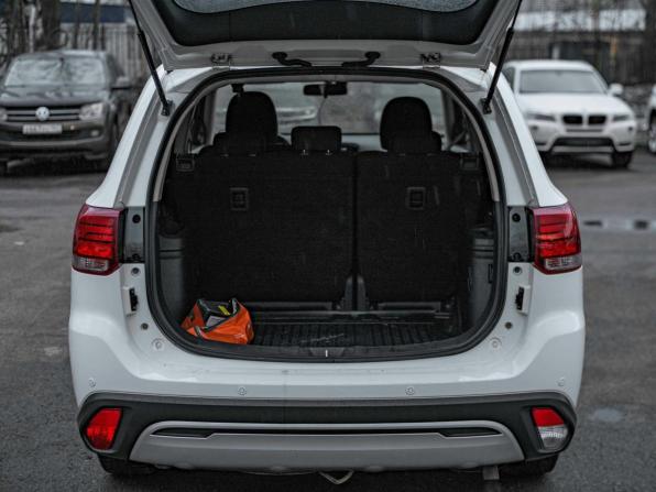 Mitsubishi Outlander III Рестайлинг 3 с пробегом 2019 года, цена 1 875 000 рублей, 149727 км, внедорожник, Автокод Объявления