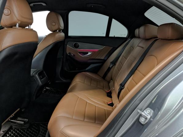 Mercedes-Benz C-Класс IV (W205) Рестайлинг с пробегом 2019 года, цена 3 400 000 рублей, 56053 км, седан, Автокод Объявления