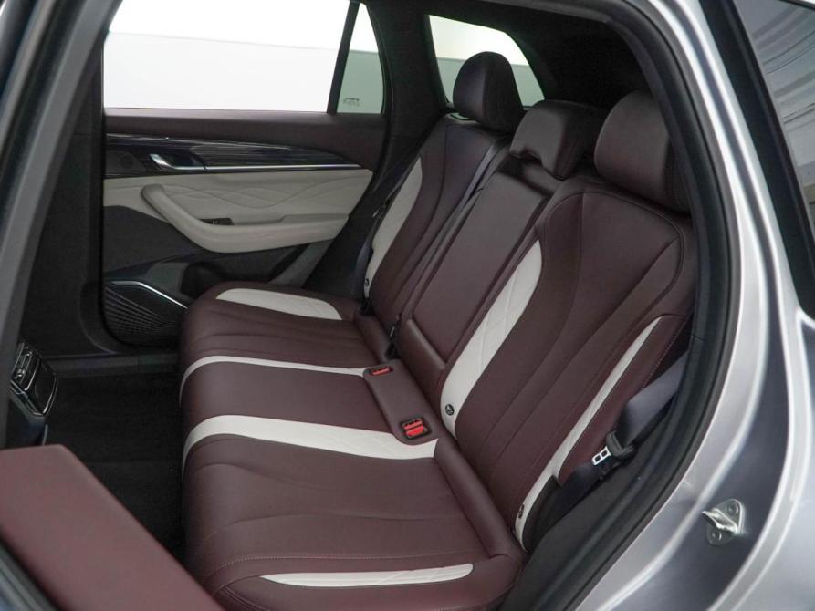 Geely Monjaro I Москва  - изображение 9