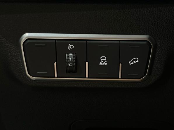 Haval M6 II с пробегом 2023 года, цена 1 660 000 рублей, 45317 км, внедорожник, Автокод Объявления