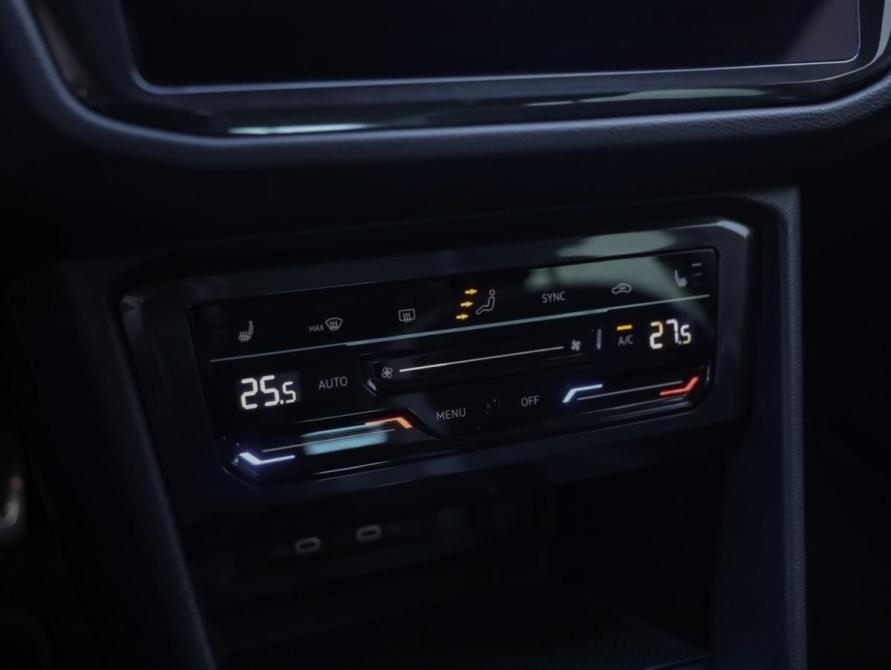 Volkswagen Tiguan II Рестайлинг Санкт-Петербург  - изображение 17