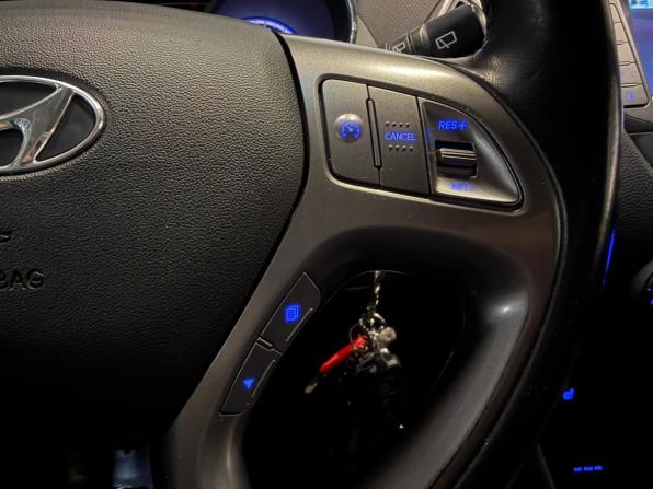 Hyundai ix35 I Рестайлинг с пробегом 2015 года, цена 1 359 000 рублей, 127756 км, внедорожник, Автокод Объявления