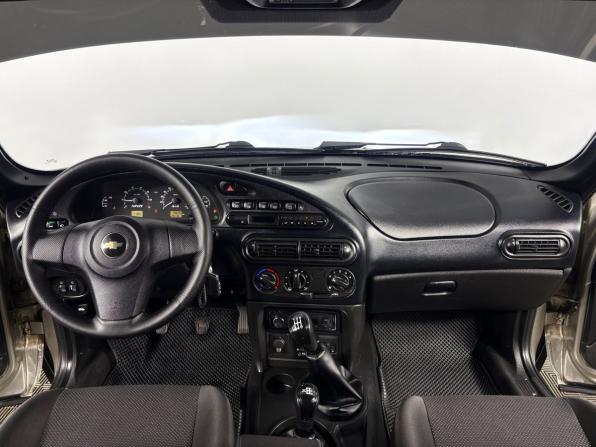 Chevrolet Niva I Рестайлинг с пробегом 2020 года, цена 925 000 рублей, 79603 км, внедорожник, Автокод Объявления