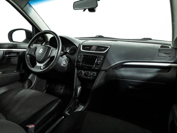 Suzuki Swift IV с пробегом 2011 года, цена 499 585 рублей, 236653 км, хэтчбек, Автокод Объявления