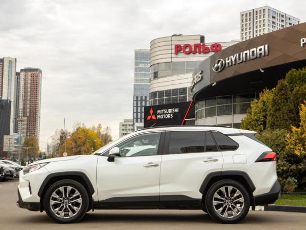 Toyota RAV4 V (XA50) с пробегом 2020 года, цена 3 248 000 рублей, 50100 км, внедорожник, Автокод Объявления