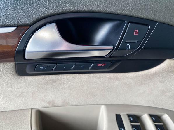 Audi Q7 I (4L) с пробегом 2008 года, цена 1 490 000 рублей, 225690 км, внедорожник, Автокод Объявления