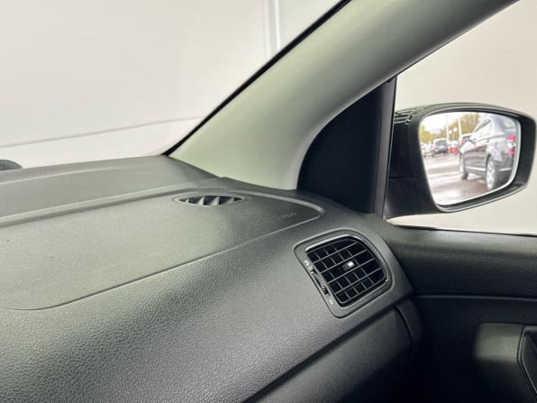 Volkswagen Polo V с пробегом 2014 года, цена 919 000 рублей, 165000 км, седан, Автокод Объявления