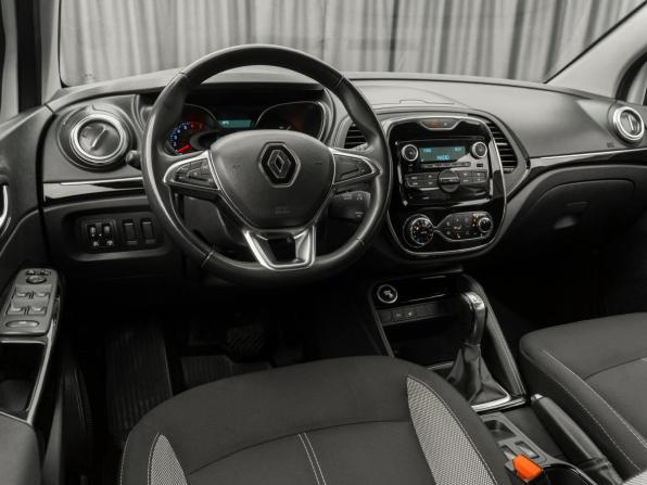 Renault Kaptur I Рестайлинг с пробегом 2021 года, цена 1 570 000 рублей, 81519 км, внедорожник, Автокод Объявления