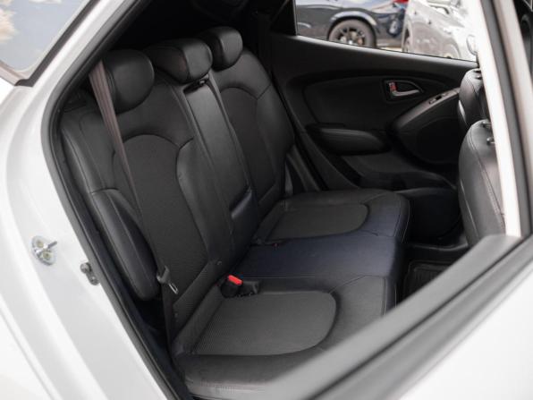 Hyundai ix35 I Рестайлинг с пробегом 2015 года, цена 1 519 000 рублей, 133748 км, внедорожник, Автокод Объявления