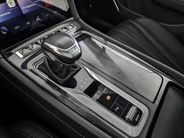 Hongqi H5 II с пробегом 2024 года, цена 2 600 000 рублей, 67918 км, седан, Автокод Объявления