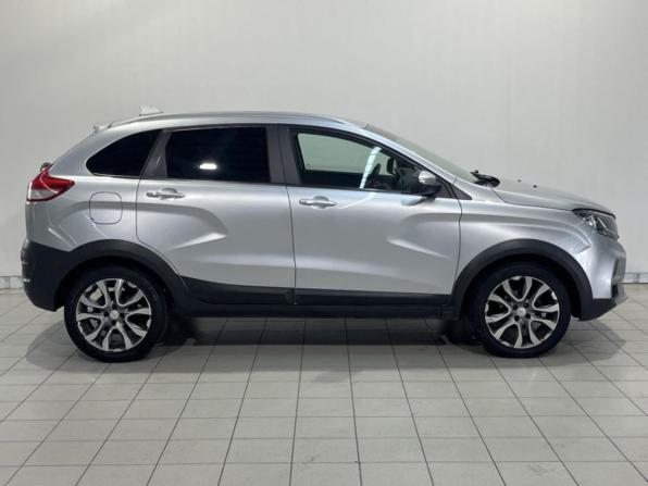 Lada (ВАЗ) XRAY I с пробегом 2021 года, цена 1 205 500 рублей, 44906 км, хэтчбек, Автокод Объявления