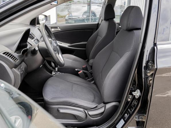 Hyundai Solaris I с пробегом 2013 года, цена 930 000 рублей, 206032 км, хэтчбек, Автокод Объявления