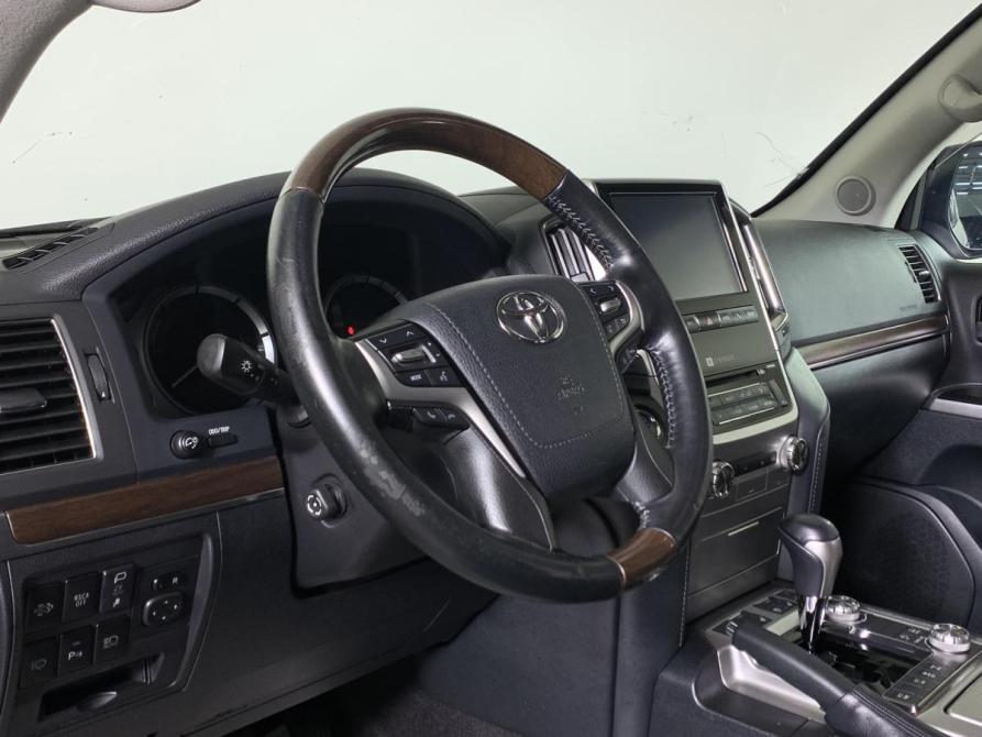 Toyota Land Cruiser 200 Series Рестайлинг 2 Москва  - изображение 11