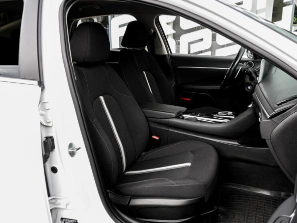 Hyundai Sonata VIII (DN8) с пробегом 2021 года, цена 2 099 000 рублей, 111217 км, седан, Автокод Объявления