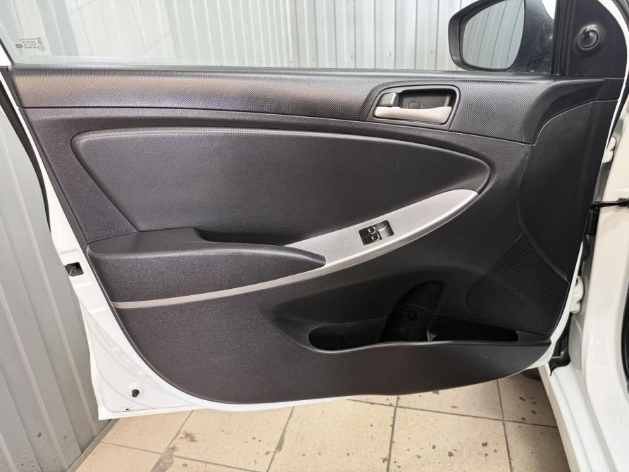 Hyundai Solaris I Рестайлинг Магнитогорск  - изображение 13