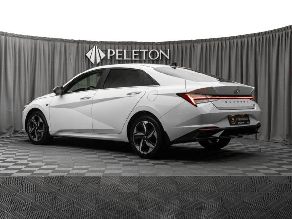 Hyundai Elantra VII (CN7) с пробегом 2021 года, цена 2 410 000 рублей, 59469 км, седан, Автокод Объявления