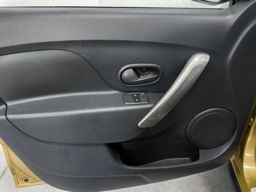 Renault Sandero II Рестайлинг Новосибирск  - изображение 20
