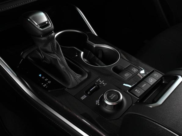 Toyota Highlander IV (XU70) с пробегом 2026 года, цена 5 999 000 рублей, 48 км, внедорожник, Автокод Объявления
