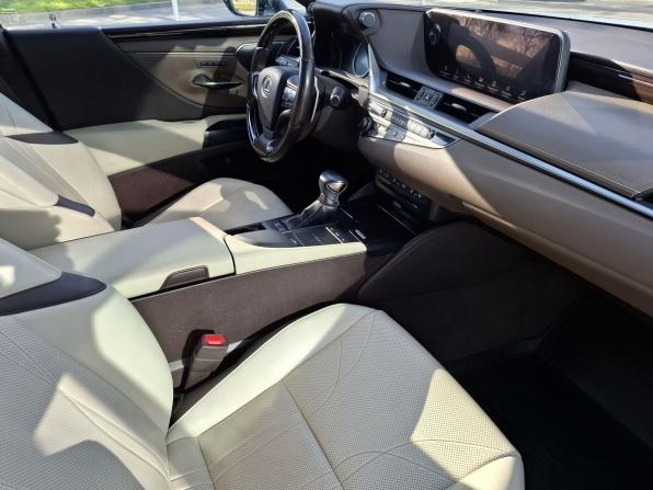Lexus ES VII с пробегом 2020 года, цена 3 990 000 рублей, 97608 км, седан, Автокод Объявления