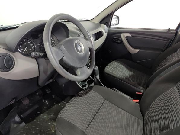 Renault Sandero I с пробегом 2014 года, цена 610 000 рублей, 95162 км, хэтчбек, Автокод Объявления