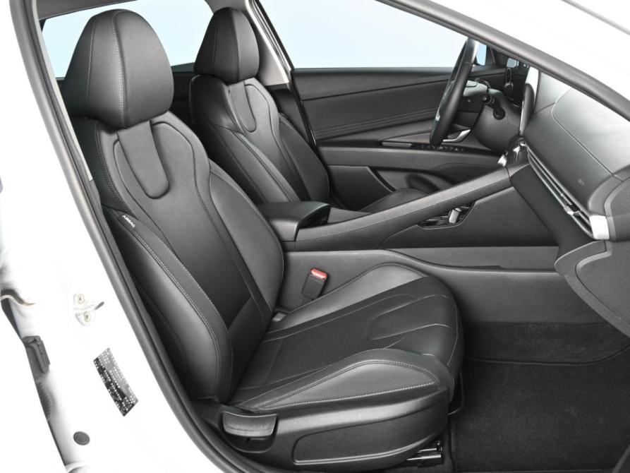 Hyundai Elantra VII (CN7) Рестайлинг Ростов-на-Дону  - изображение 8