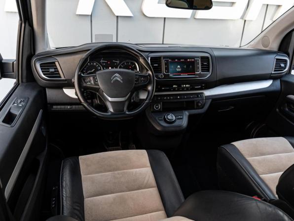 Citroen SpaceTourer I с пробегом 2018 года, цена 2 280 000 рублей, 252716 км, минивэн, Автокод Объявления