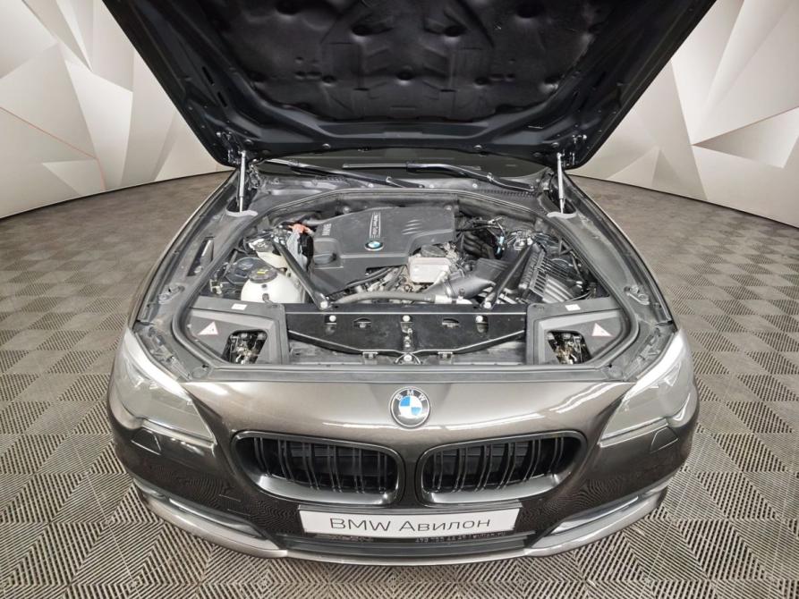 BMW 5 серии VI (F10/F11/F07) Рестайлинг Москва  - изображение 10
