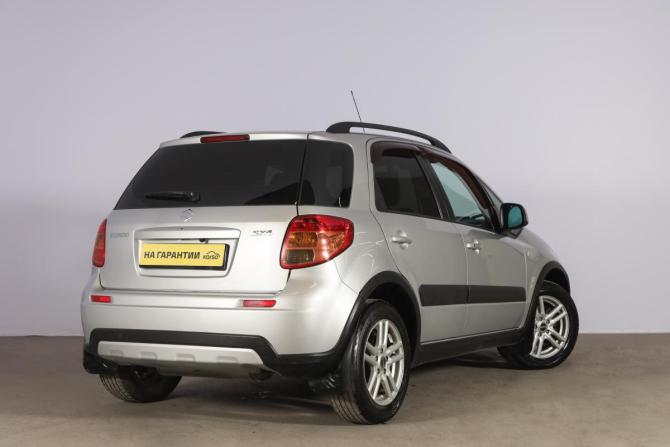 Suzuki SX4 I (Classic) Рестайлинг с пробегом 2011 года, цена 859 000 рублей, 117700 км, хэтчбек, Автокод Объявления