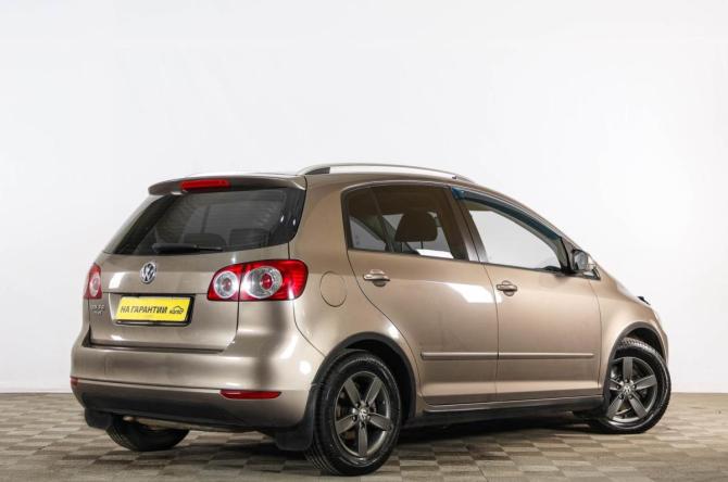 Volkswagen Golf Plus I с пробегом 2012 года, цена 949 000 рублей, 289000 км, хэтчбек, Автокод Объявления