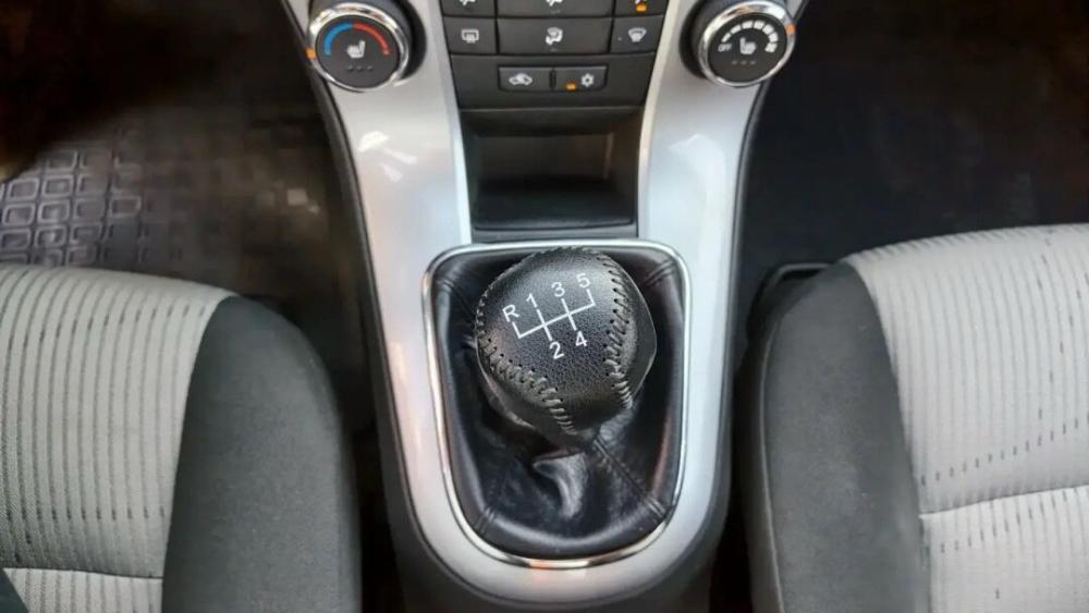 Chevrolet Cruze I Рестайлинг Астрахань  - изображение 17