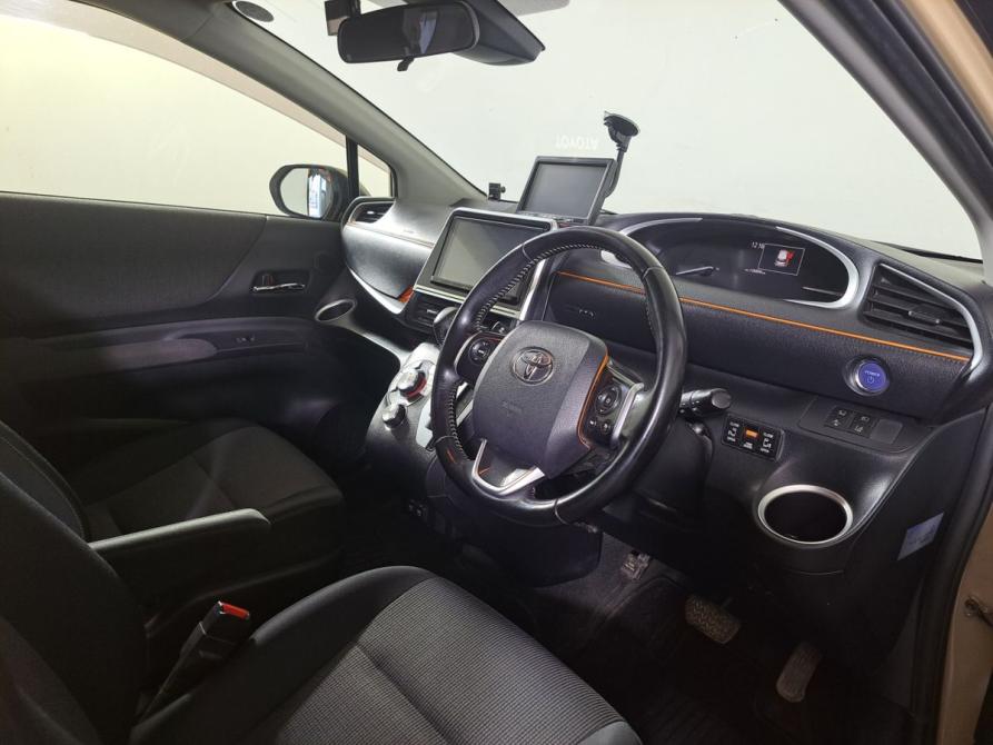 Toyota Sienta II Рестайлинг Уфа  - изображение 16