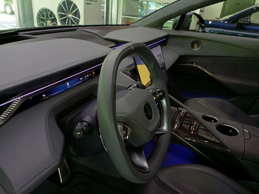 Lotus Eletre Москва  - изображение 9