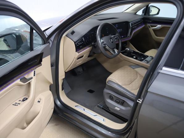 Volkswagen Touareg III с пробегом 2019 года, цена 3 890 000 рублей, 214421 км, внедорожник, Автокод Объявления