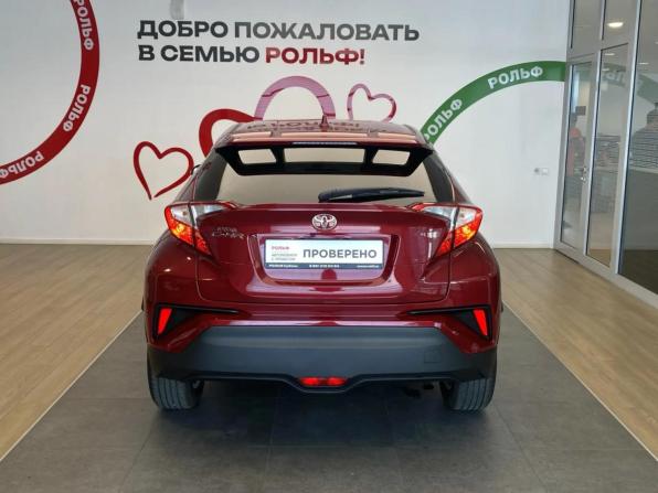 Toyota C-HR I с пробегом 2019 года, цена 2 080 000 рублей, 121765 км, внедорожник, Автокод Объявления