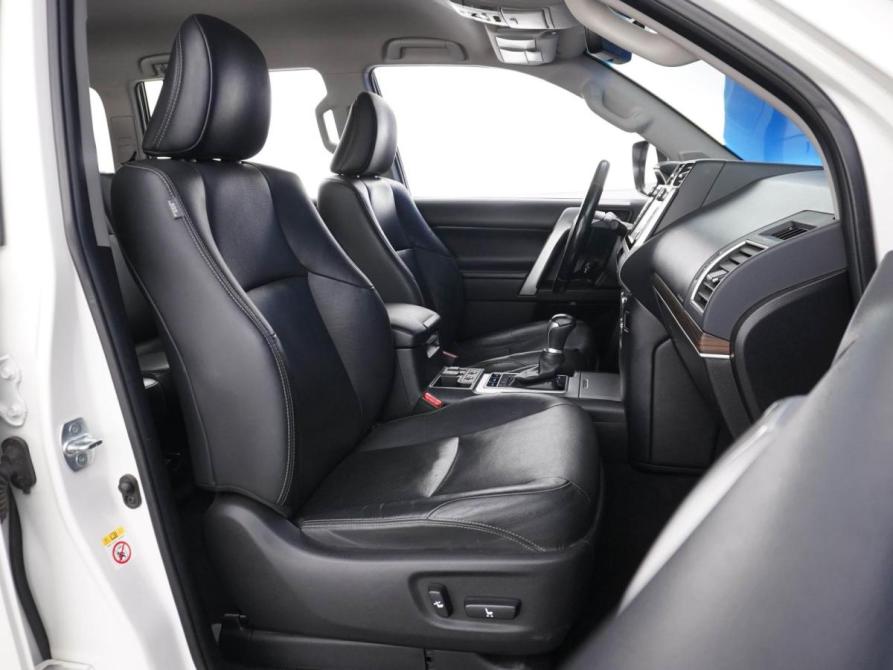 Toyota Land Cruiser Prado 150 Series Рестайлинг 2 Москва  - изображение 8