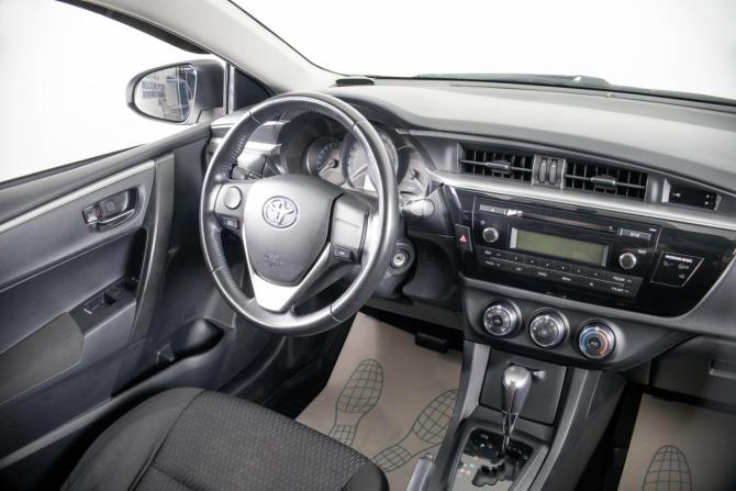 Toyota Corolla XI (E160 E170 E180) с пробегом 2015 года, цена 1 539 000 рублей, 84236 км, седан, Автокод Объявления
