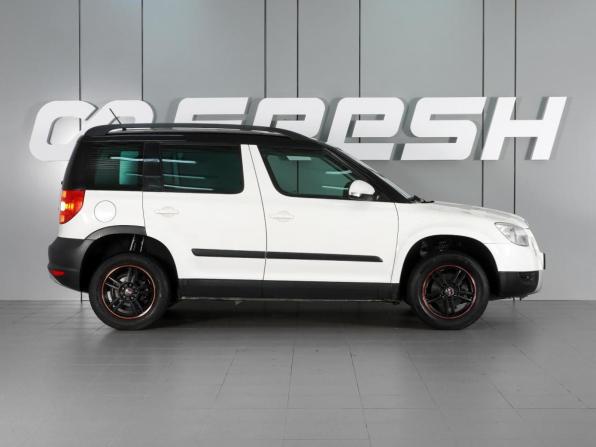 Skoda Yeti I с пробегом 2012 года, цена 889 000 рублей, 123420 км, внедорожник, Автокод Объявления