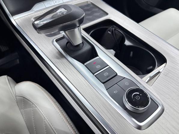 Exeed VX I с пробегом 2022 года, цена 2 749 900 рублей, 85000 км, внедорожник, Автокод Объявления