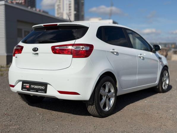 Kia Rio III с пробегом 2014 года, цена 1 015 000 рублей, 55000 км, хэтчбек, Автокод Объявления