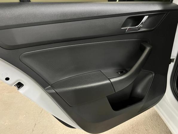 Skoda Rapid I с пробегом 2017 года, цена 970 000 рублей, 151000 км, лифтбек, Автокод Объявления
